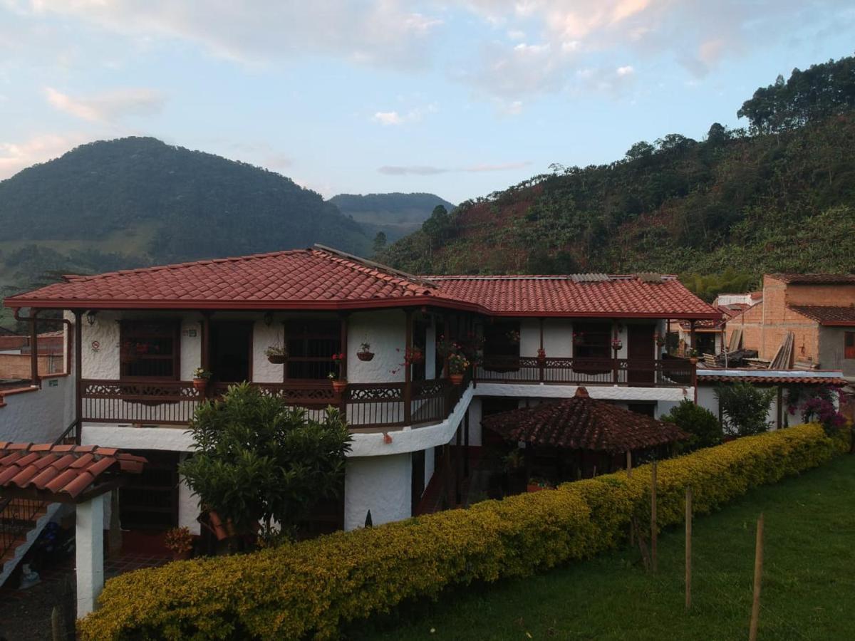 Casa Hotel Portón Campestre Jardín Exterior foto